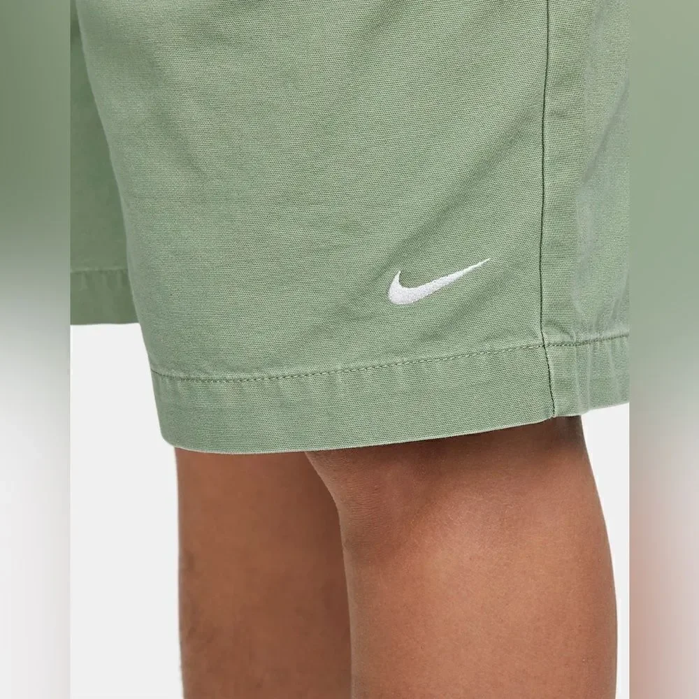 Nike Men's Life Pleated Chino Shorts